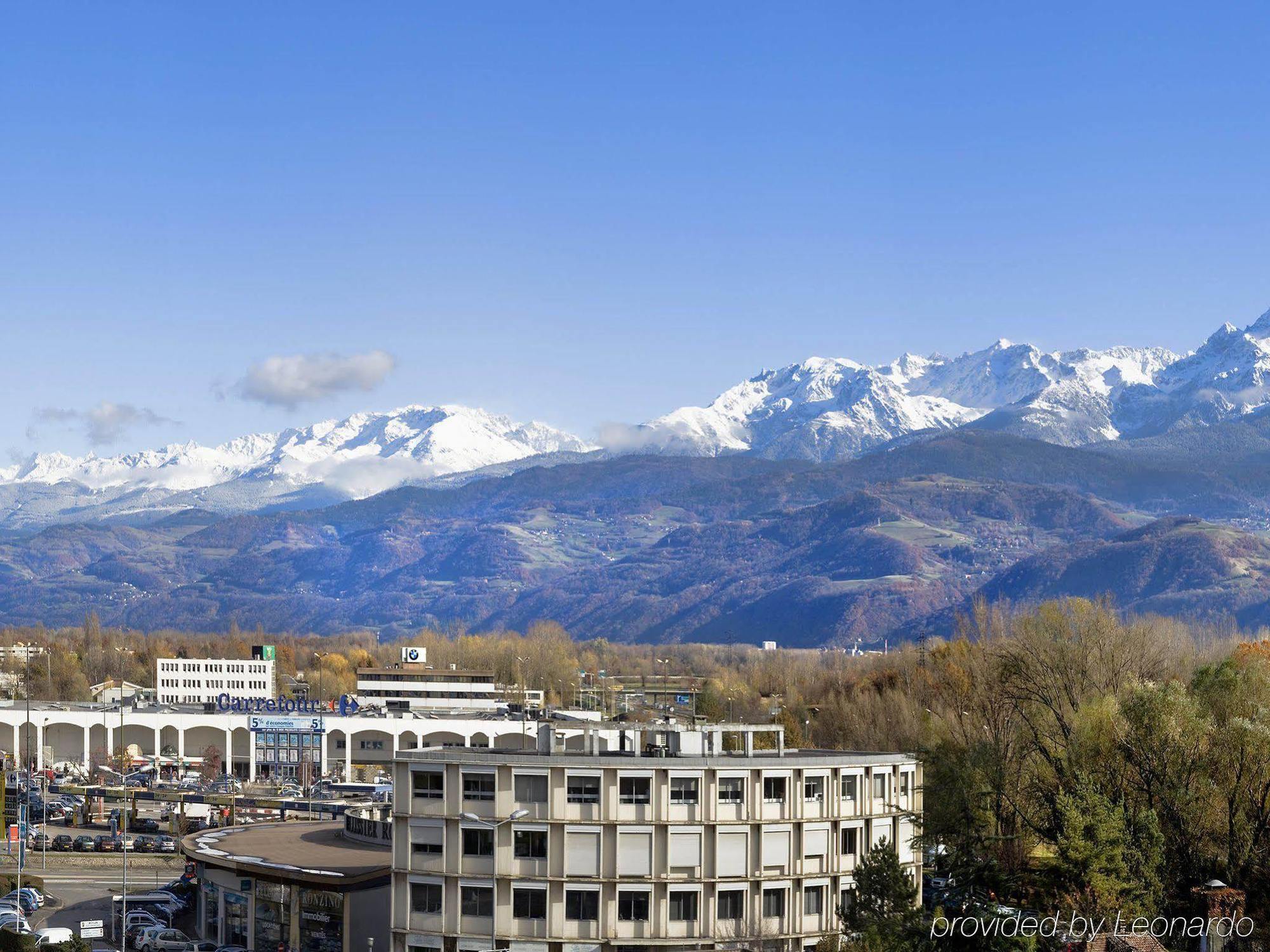 Ibis Grenoble Centre Bastille Exterior foto